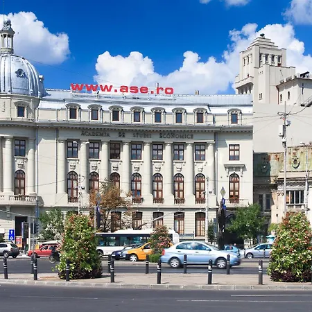 City Center Апартаменты *